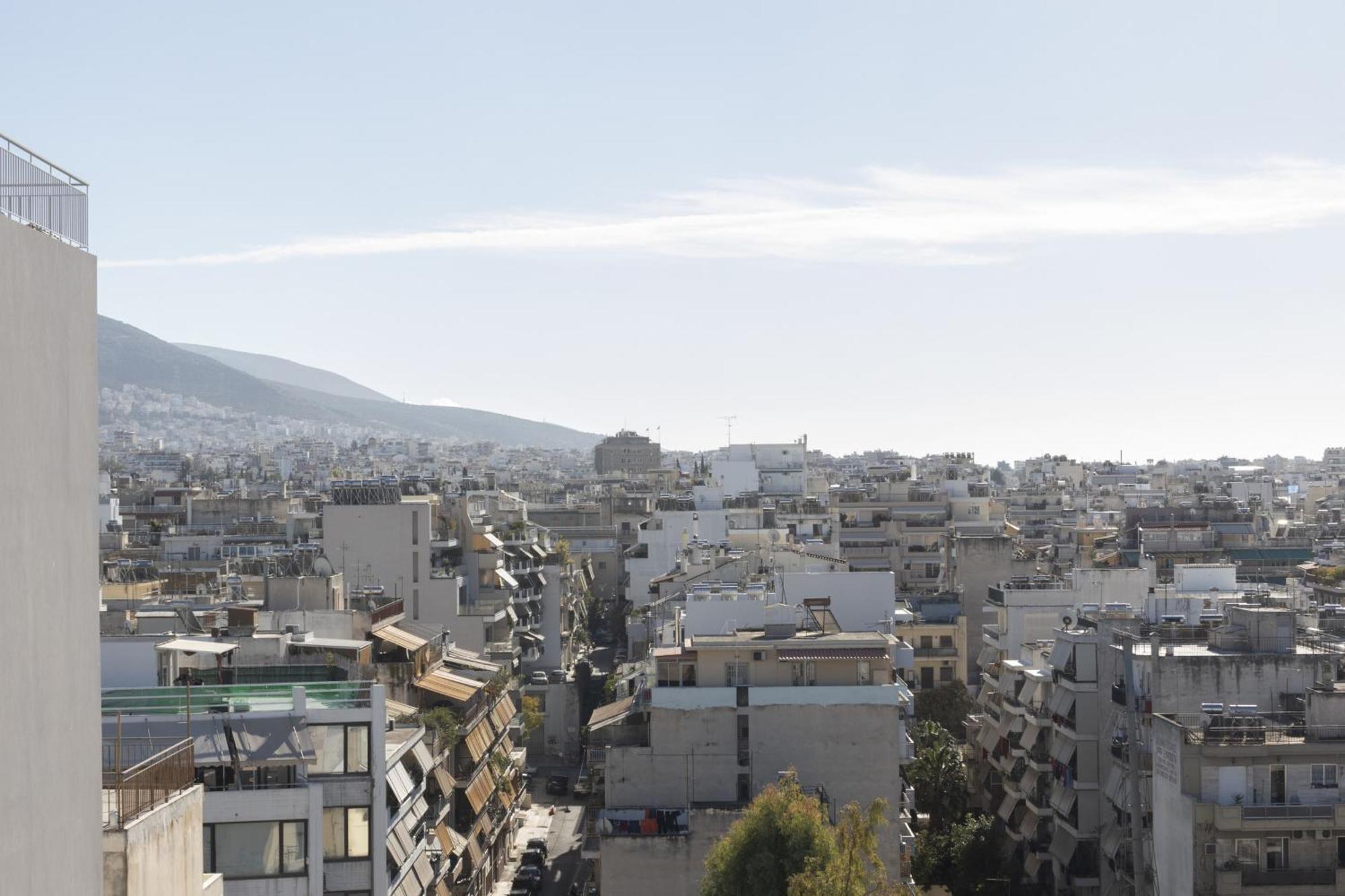 Renovated 3 Bedroom Apt With Acropolis View Athens Exterior photo